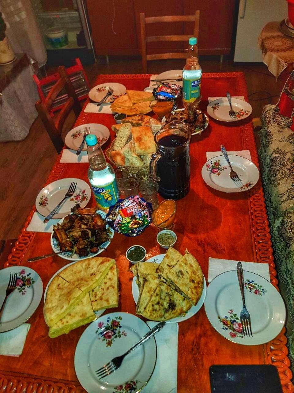 Guest House Buba Ushguli Exterior foto